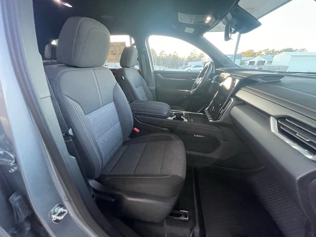 2026 GMC Acadia Elevation - Photo 15