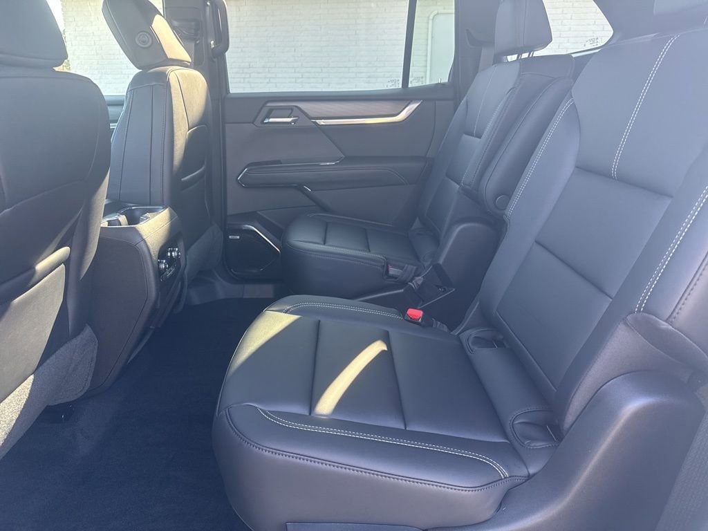 2026 GMC Acadia Elevation - Photo 12