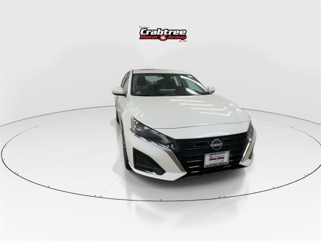 New 2025 Nissan Altima 2.5 SV Sedan