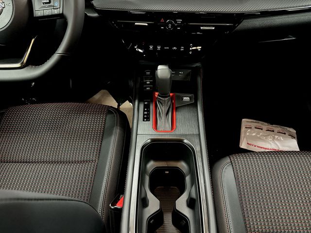 2026 Nissan KICKS SR AWD - Photo 15