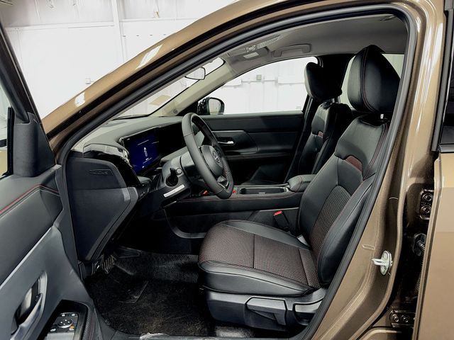 2026 Nissan KICKS SR AWD - Photo 11