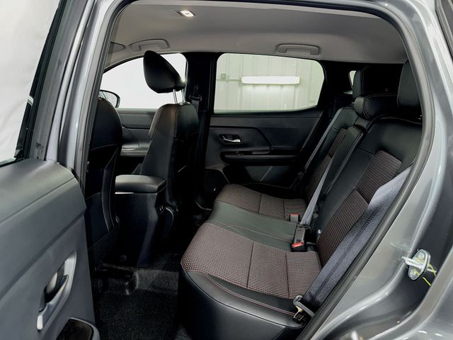 2026 Nissan KICKS SR AWD - Photo 16