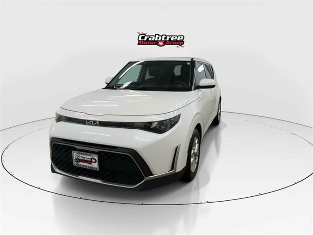 Used 2023 Kia Soul LX Hatchback