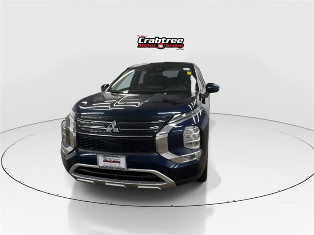 Used 2024 Mitsubishi Outlander SE SUV