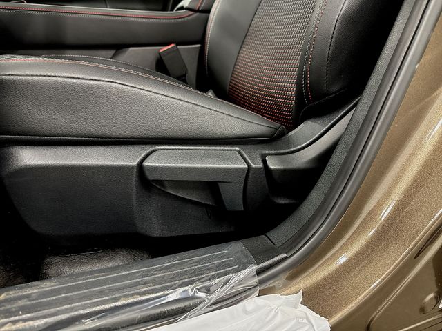 2026 Nissan KICKS SR AWD - Photo 12
