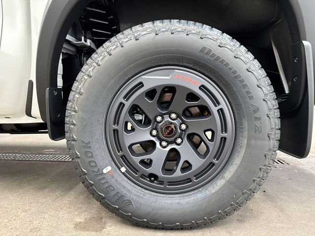 2025 Nissan Frontier PRO-4X - Photo 17