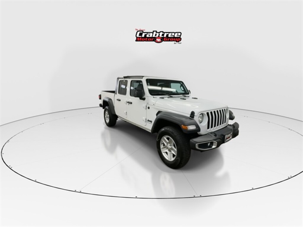 Used 2023 Jeep Gladiator Sport Truck Crew Cab