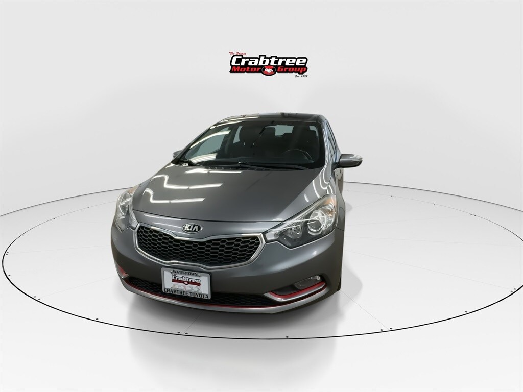 Used 2016 Kia Forte EX FWD Hatchback