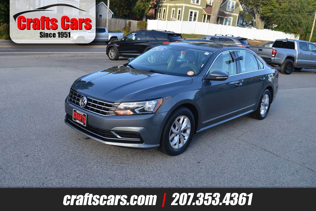 Used 2016 Volkswagen Passat For Sale at Crafts Cars VIN