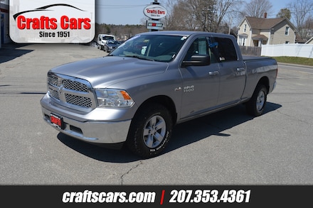 2020 Ram 1500 Classic SLT Truck Crew Cab