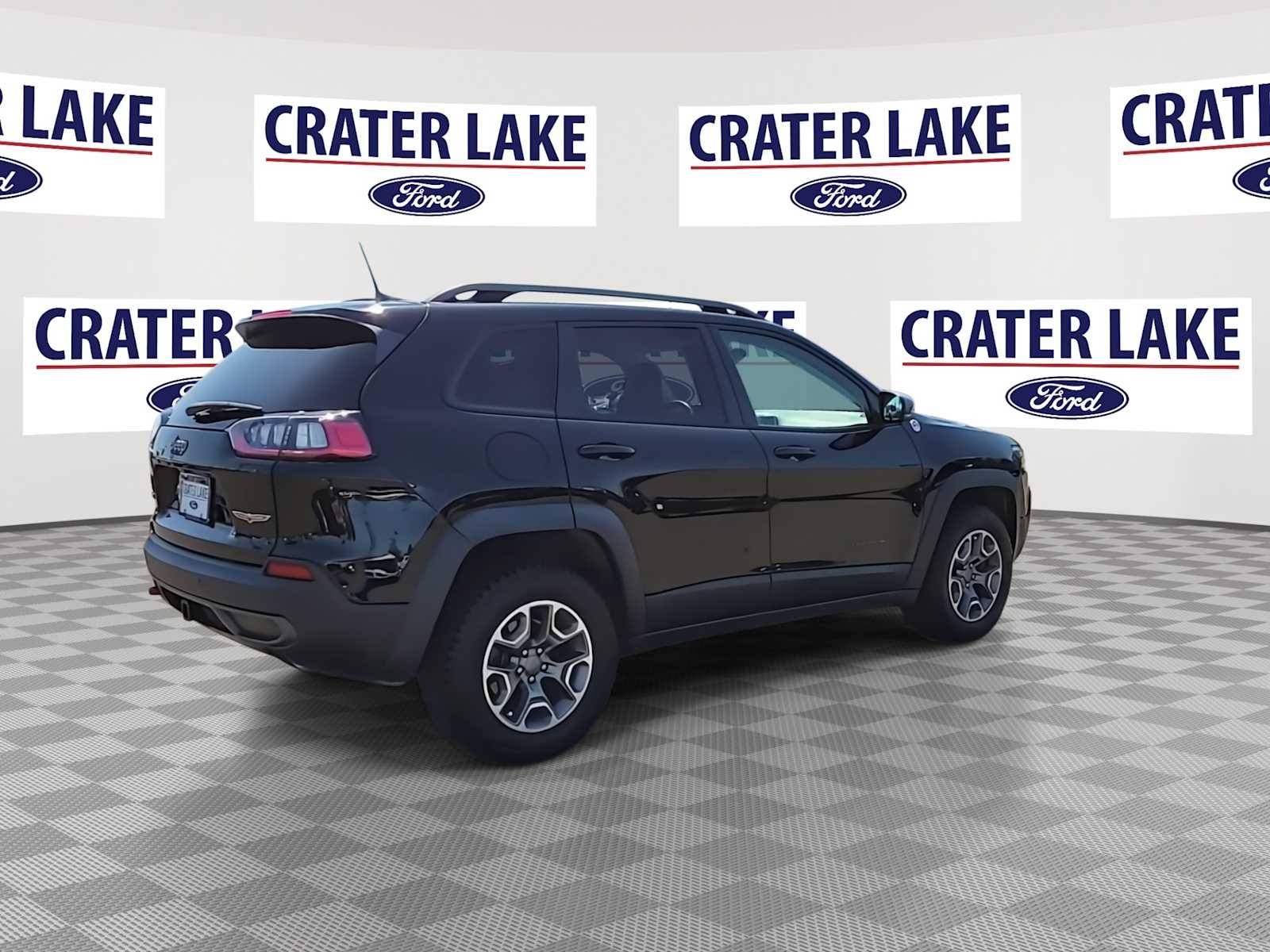 Thumbnail: 2020 Jeep Cherokee - 8