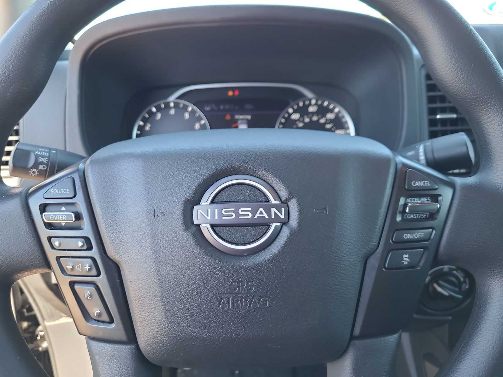 Thumbnail: 2022 Nissan Frontier - 23