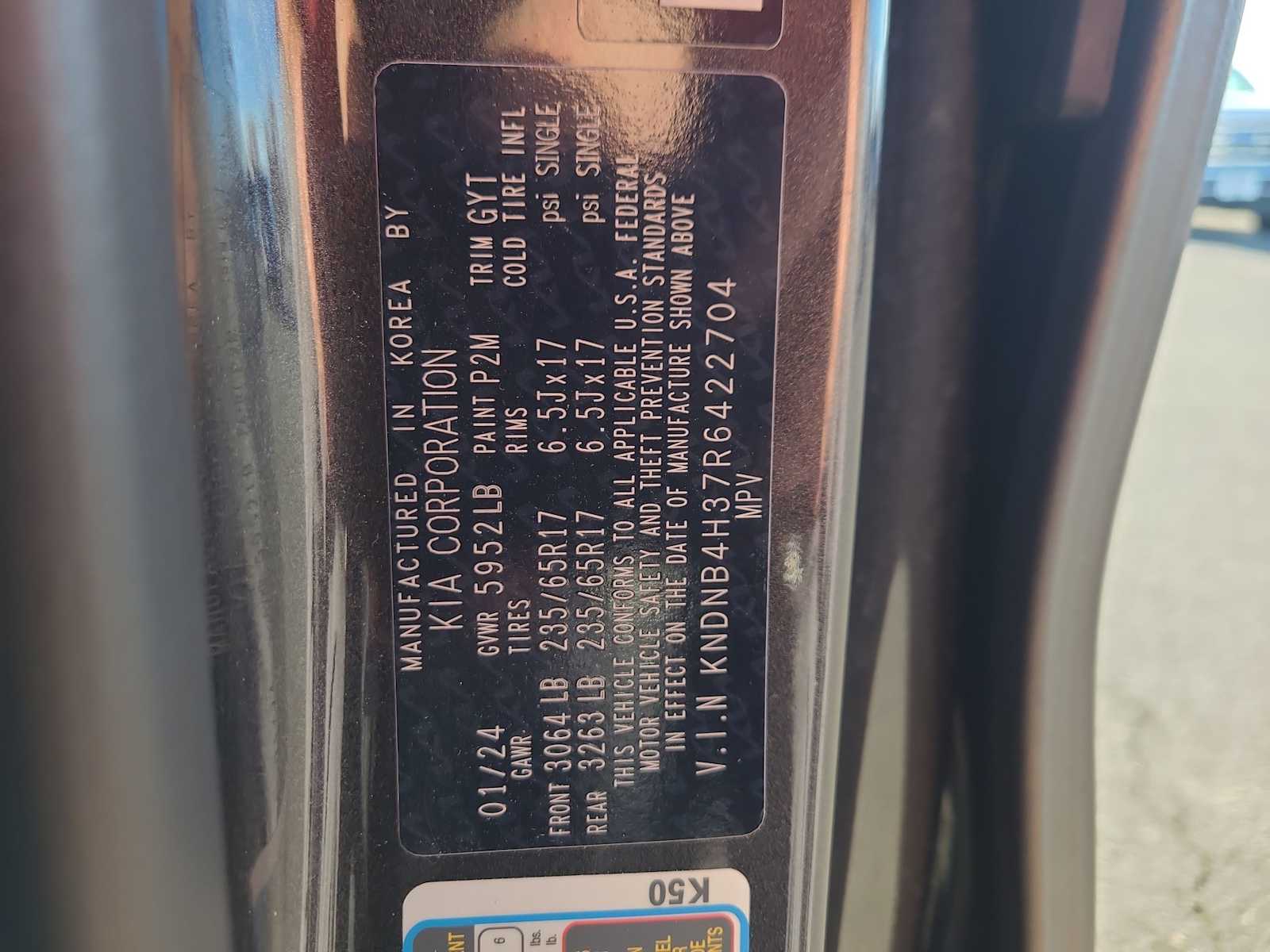 Thumbnail: 2024 Kia Carnival - 29