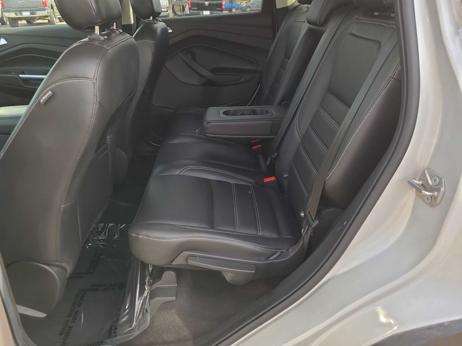 Thumbnail: 2019 Ford Escape - 21