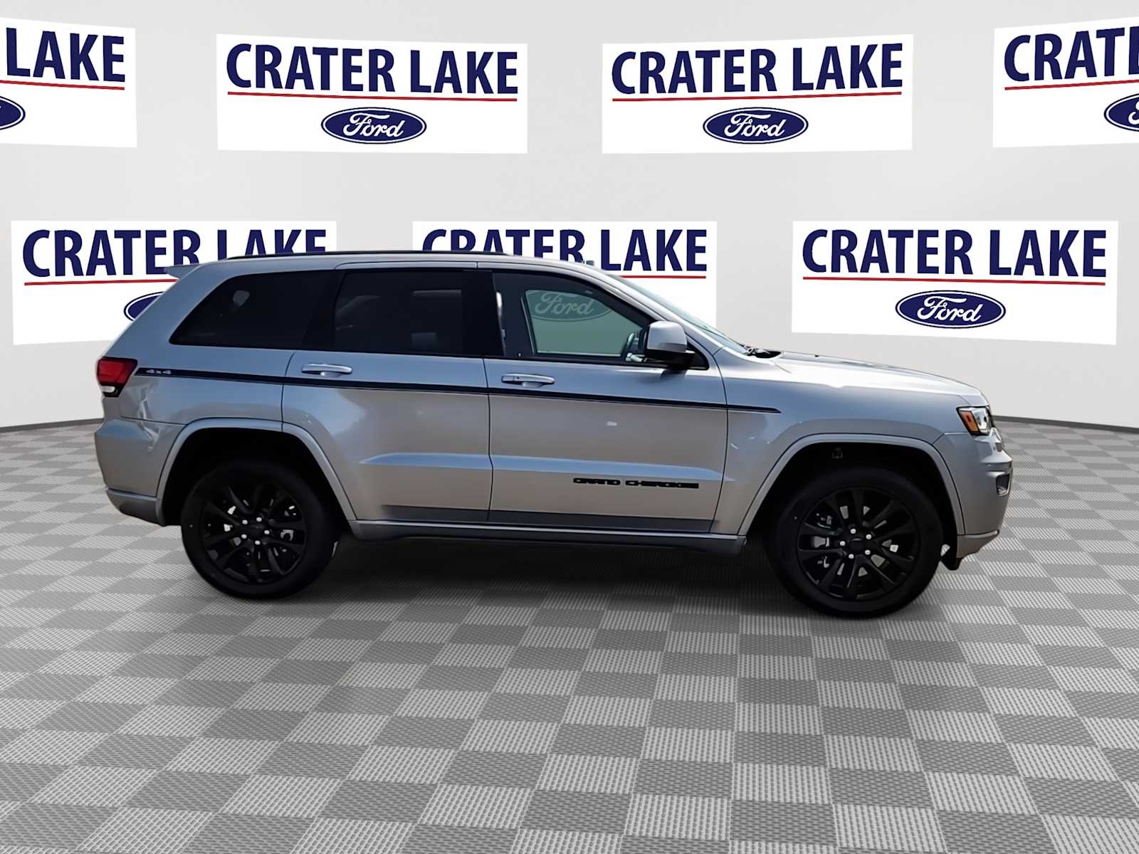 Thumbnail: 2021 Jeep Grand Cherokee - 9