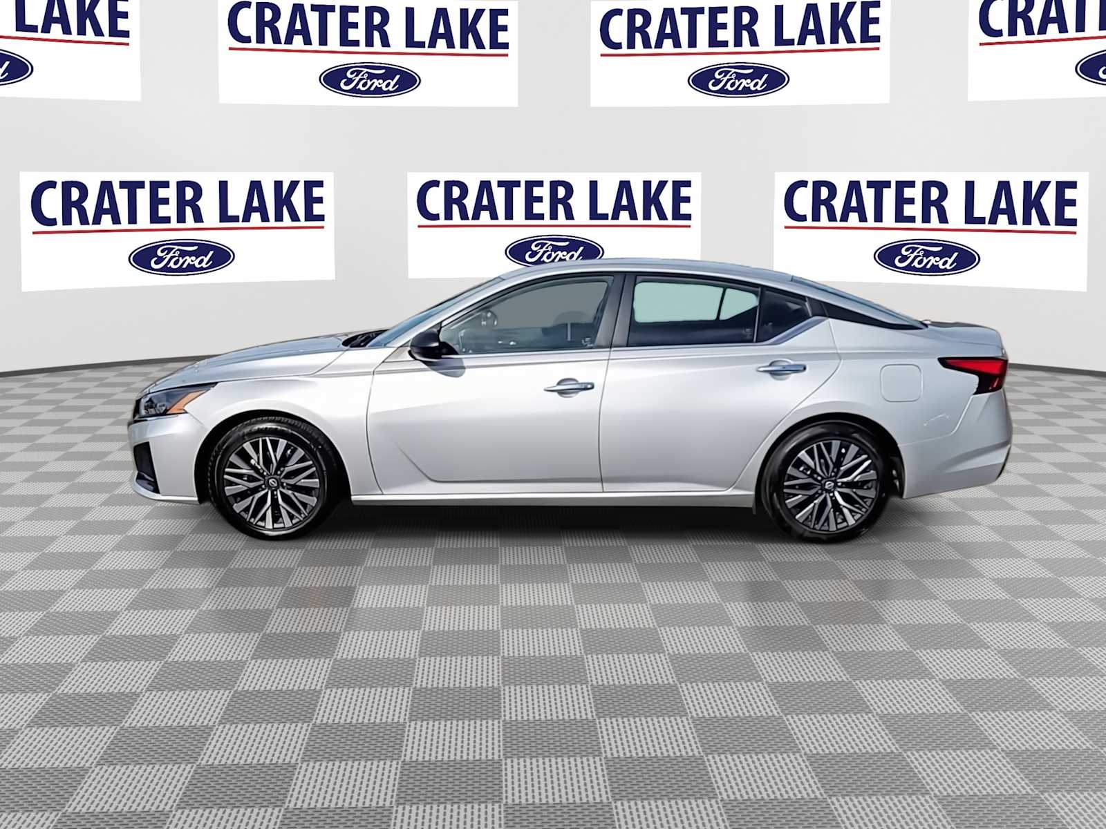 Thumbnail: 2024 Nissan Altima - 5