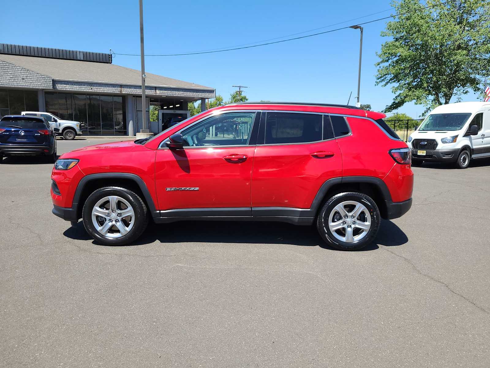 Thumbnail: 2024 Jeep Compass - 11