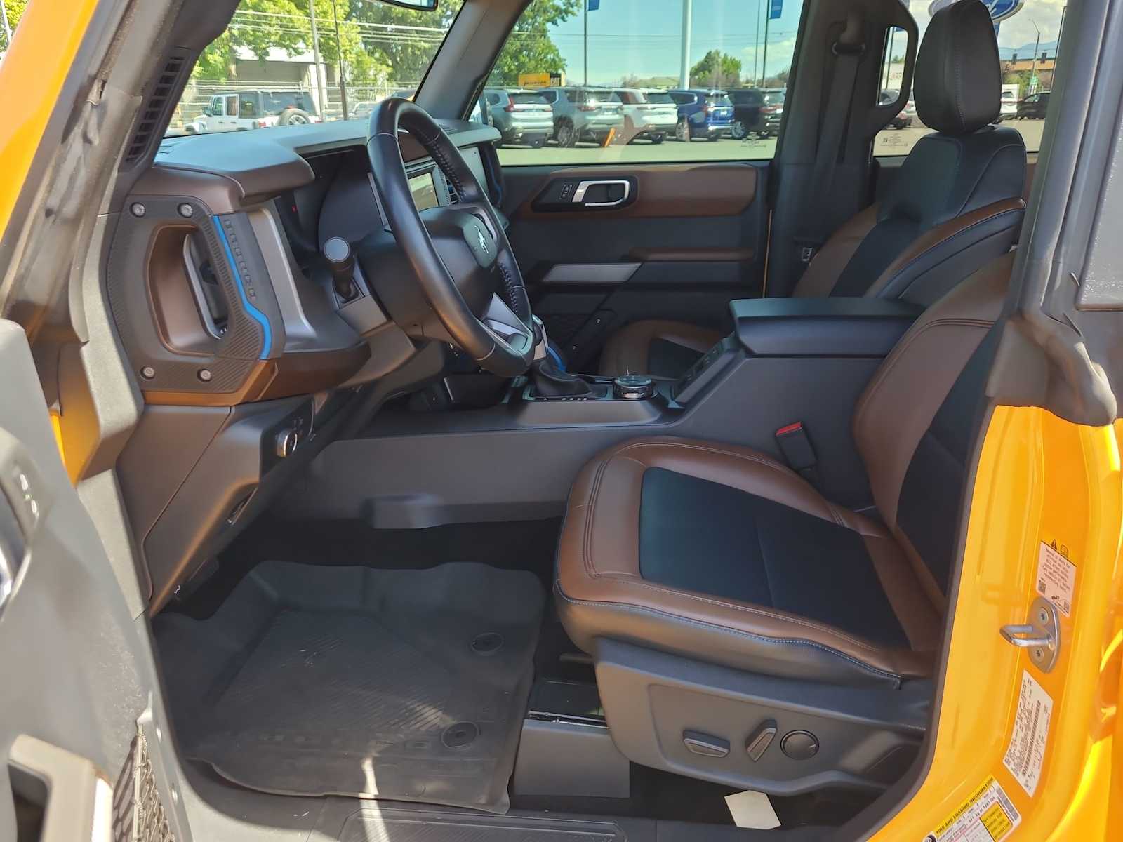 Thumbnail: 2022 Ford Bronco - 19