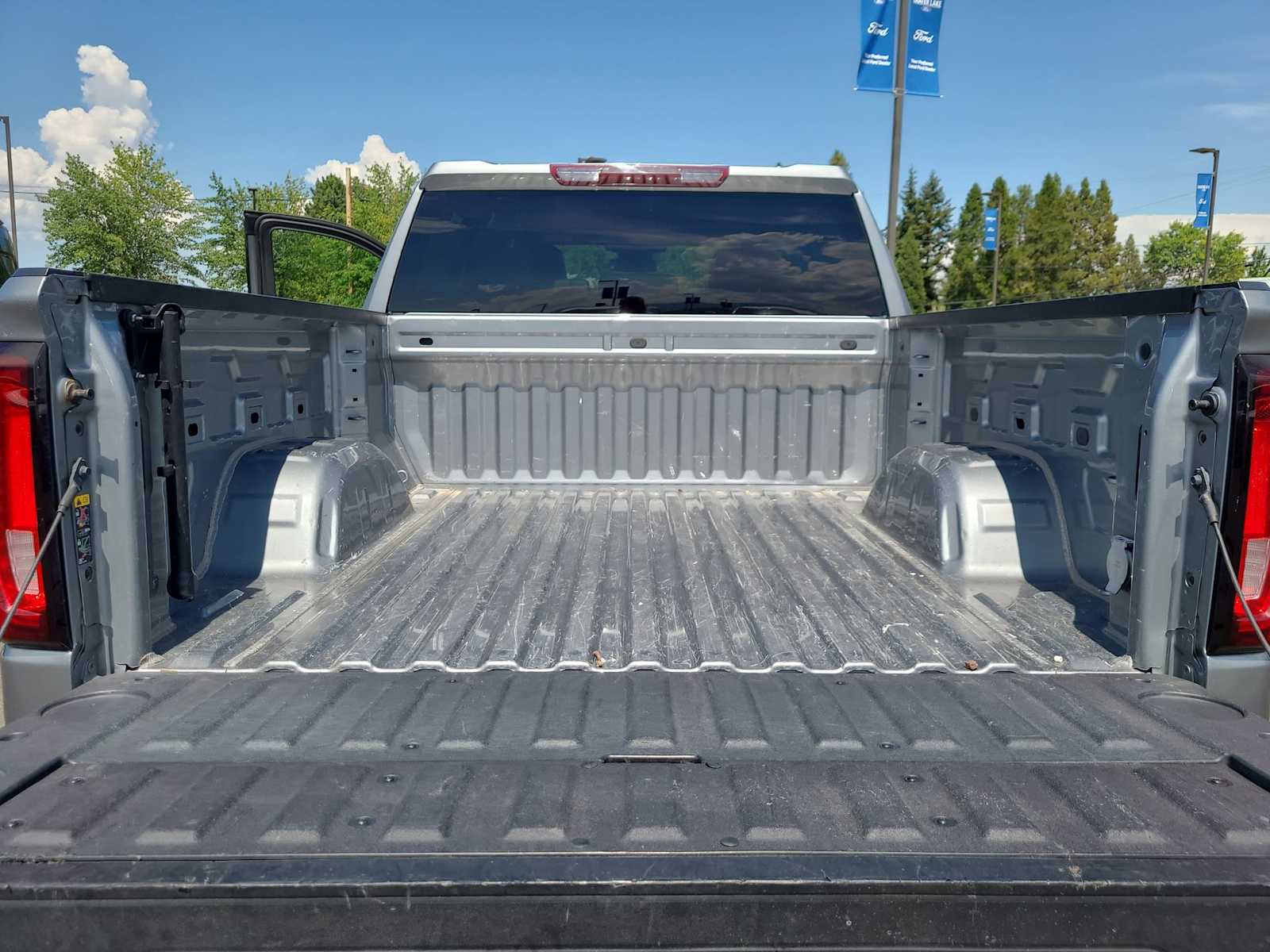 Thumbnail: 2024 GMC Sierra 1500 - 27