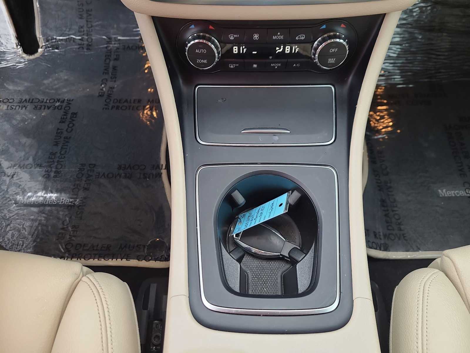 Thumbnail: 2019 Mercedes-Benz GLA - 25