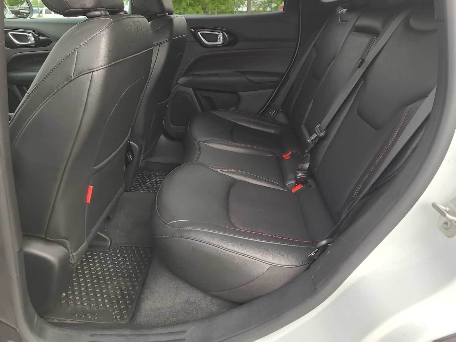 Thumbnail: 2024 Jeep Compass - 21