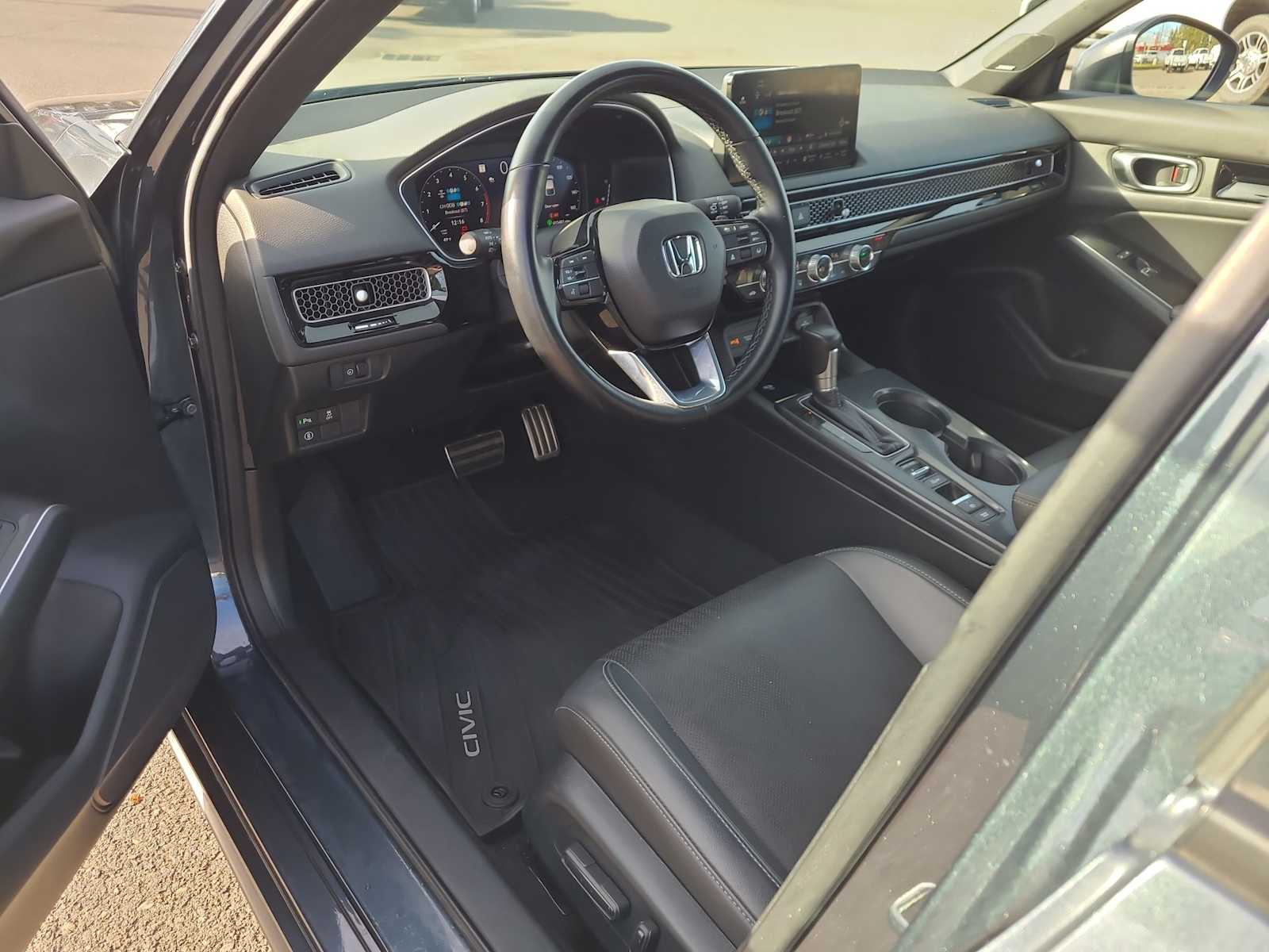 Thumbnail: 2023 Honda Civic - 10