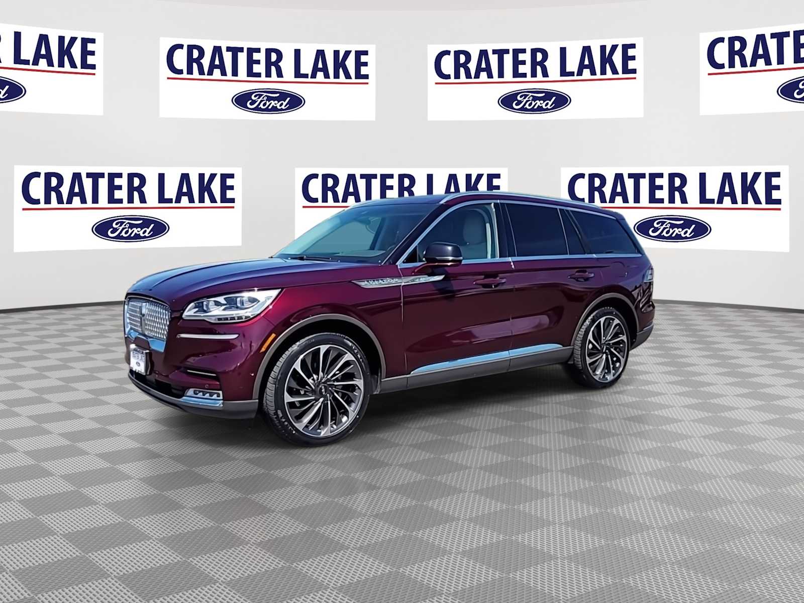 Thumbnail: 2020 Lincoln Aviator - 4