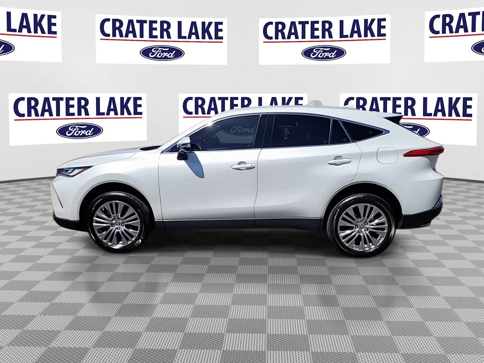 Thumbnail: 2023 Toyota Venza - 5