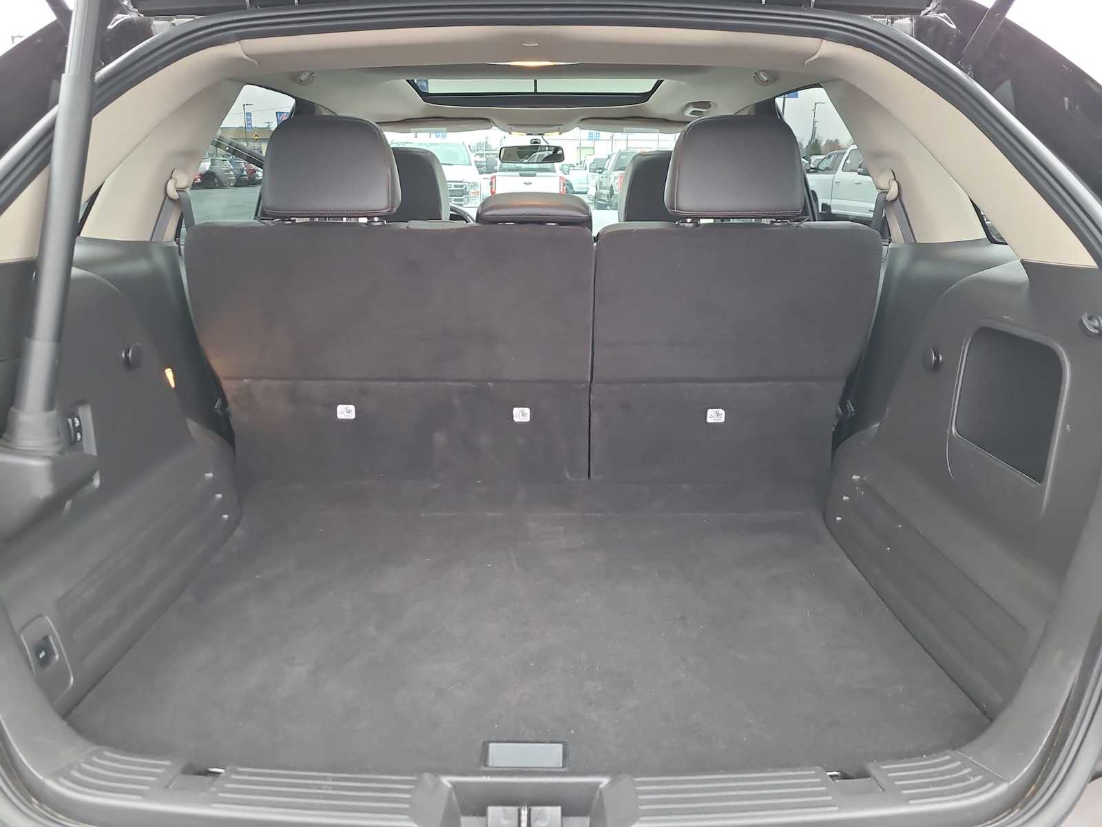 Thumbnail: 2013 Ford Edge - 27