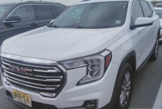 2023 GMC Terrain SLT Hero Image