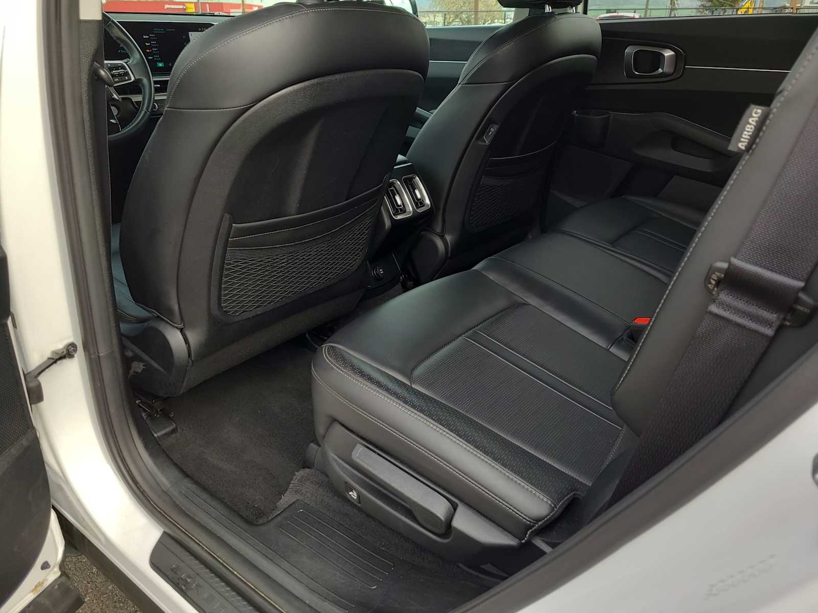 Thumbnail: 2024 Kia Sorento - 20