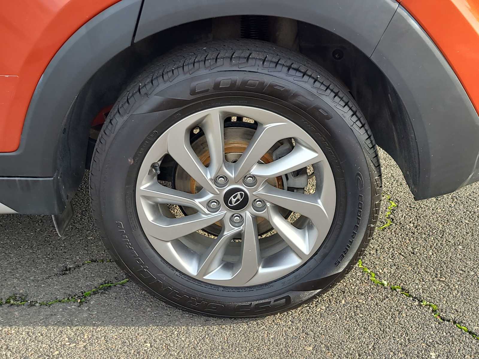 Thumbnail: 2017 Hyundai Tucson - 16