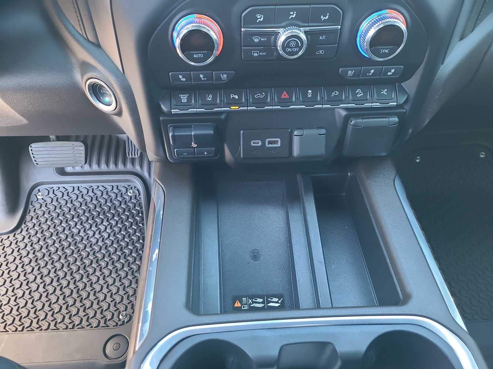 Thumbnail: 2022 GMC Sierra 2500 - 25