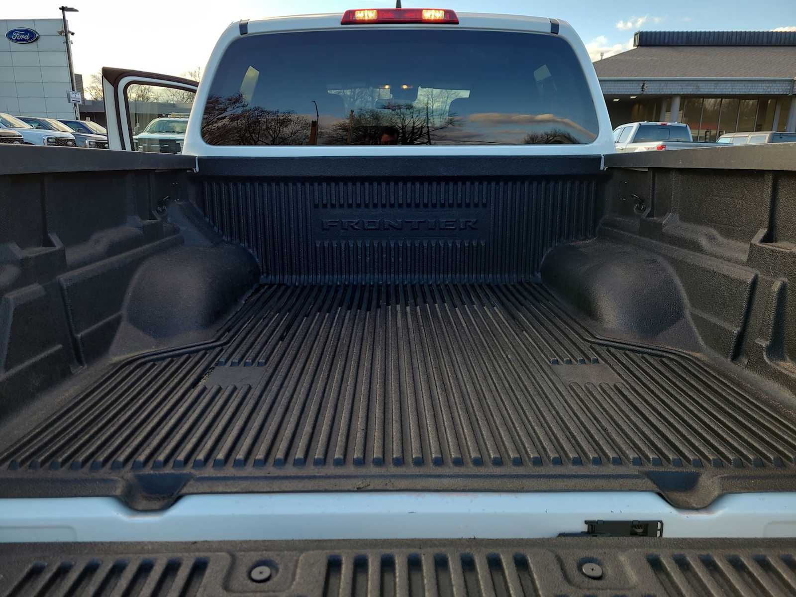 Thumbnail: 2023 Nissan Frontier - 27