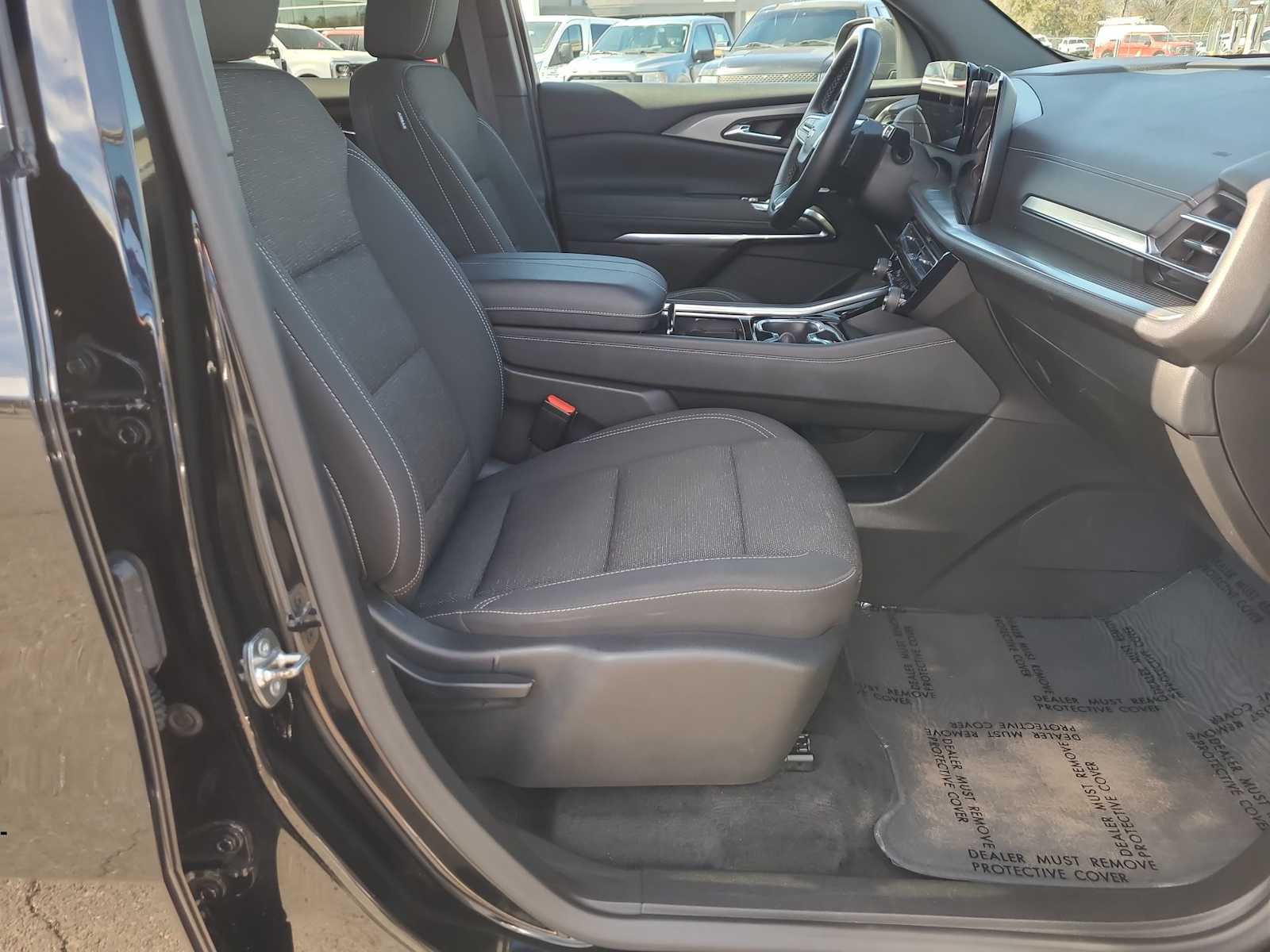 Thumbnail: 2024 Chevrolet Traverse - 22