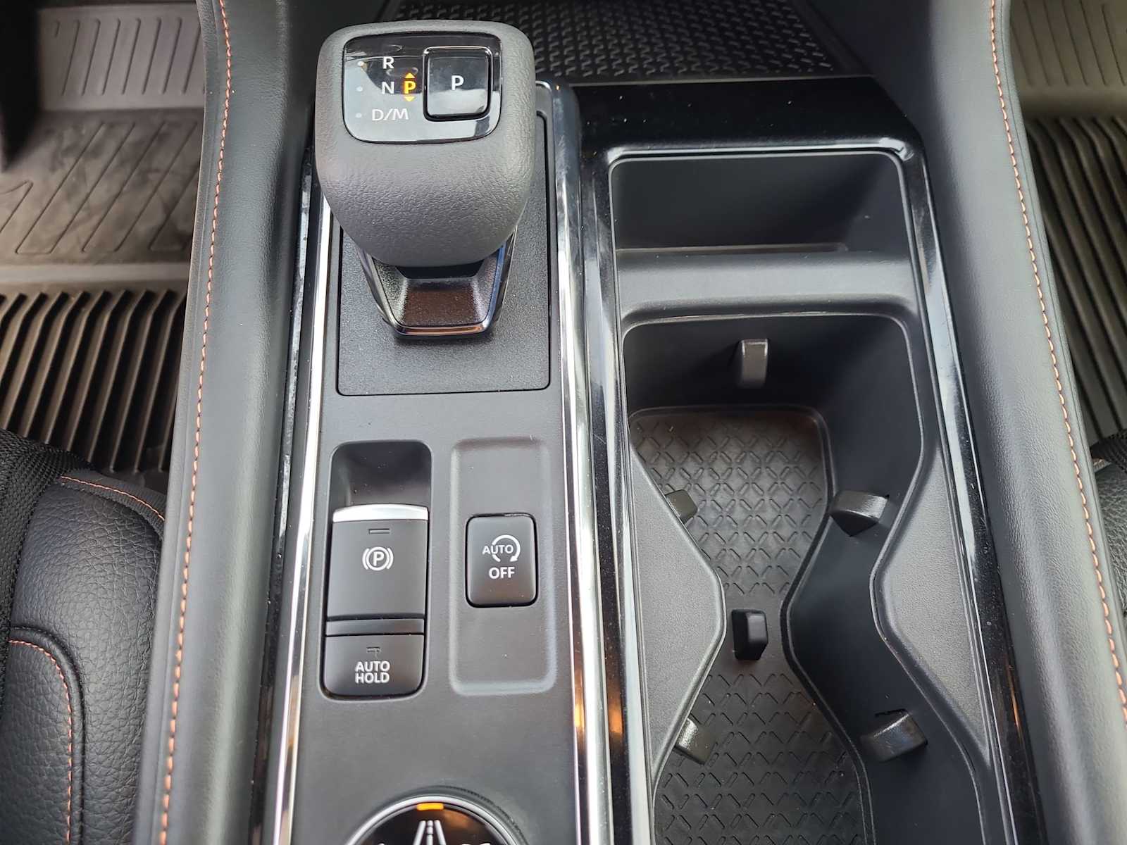 Thumbnail: 2025 Nissan Pathfinder - 25