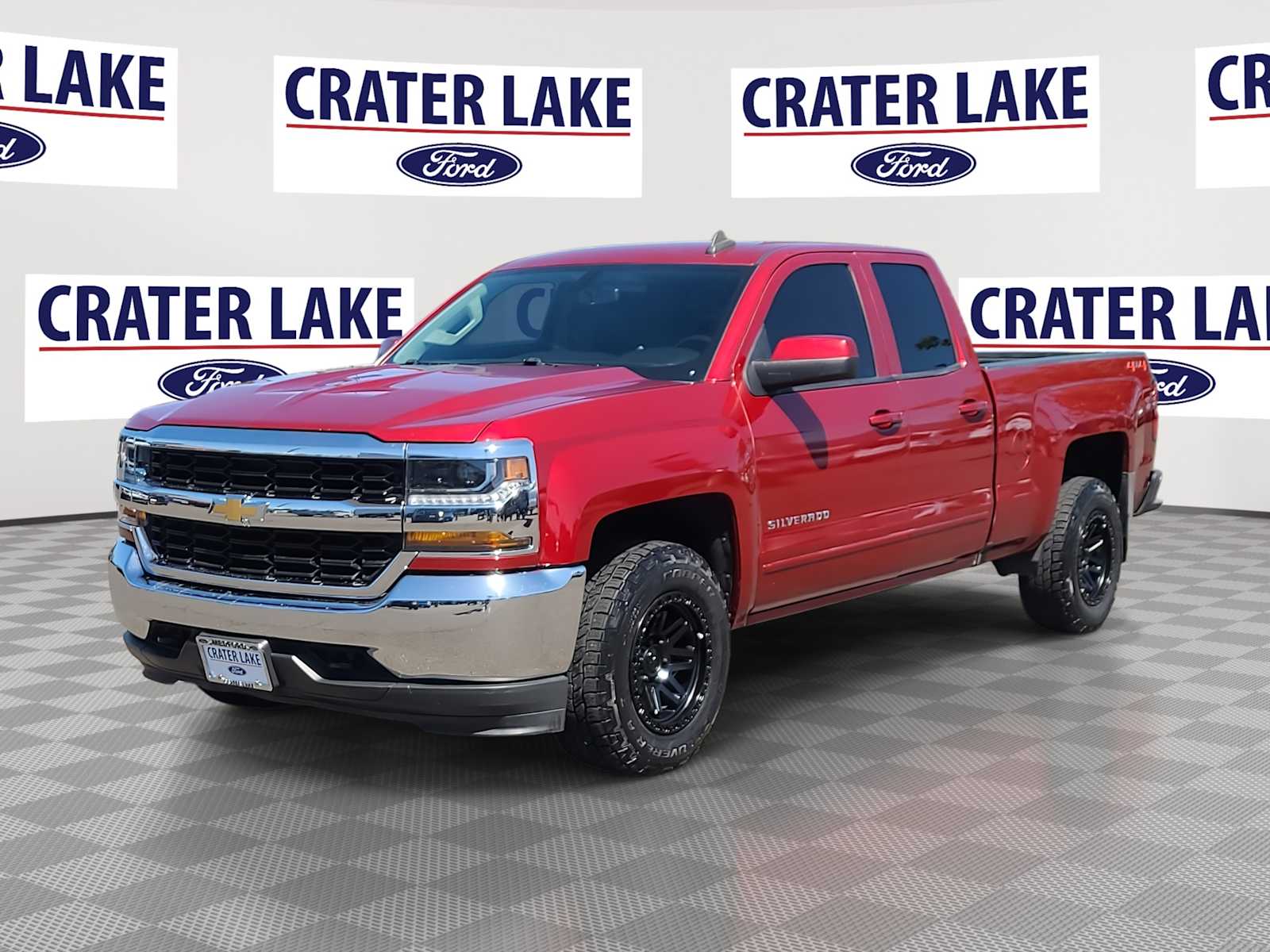 Thumbnail: 2018 Chevrolet Silverado 1500 - 1