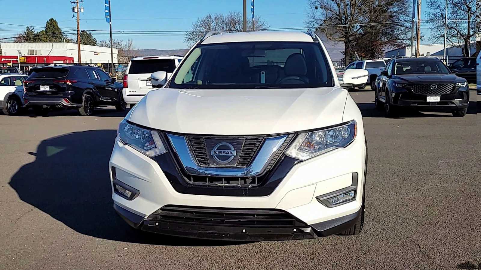 Thumbnail: 2017 Nissan Rogue - 3