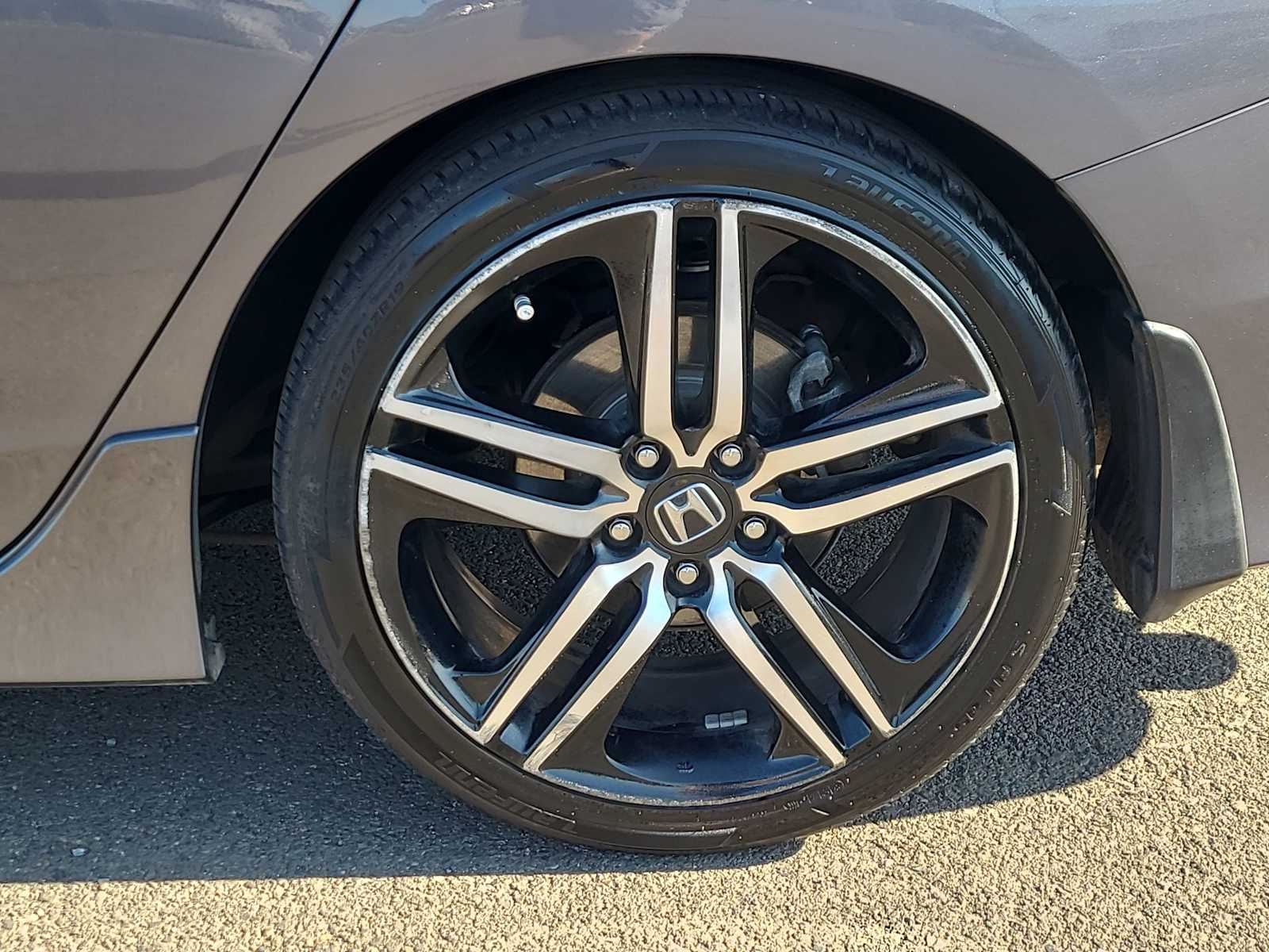 Thumbnail: 2016 Honda Accord - 16