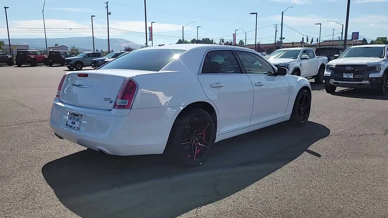 2014 Chrysler 300 S 8