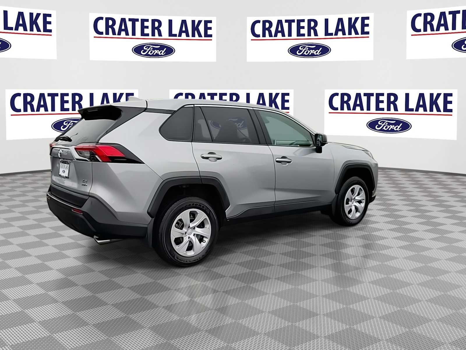 Thumbnail: 2024 Toyota RAV4 - 8