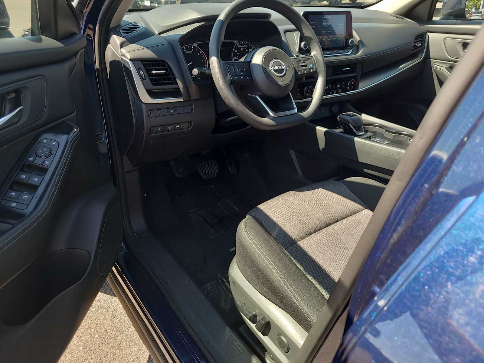 Thumbnail: 2024 Nissan Rogue - 10