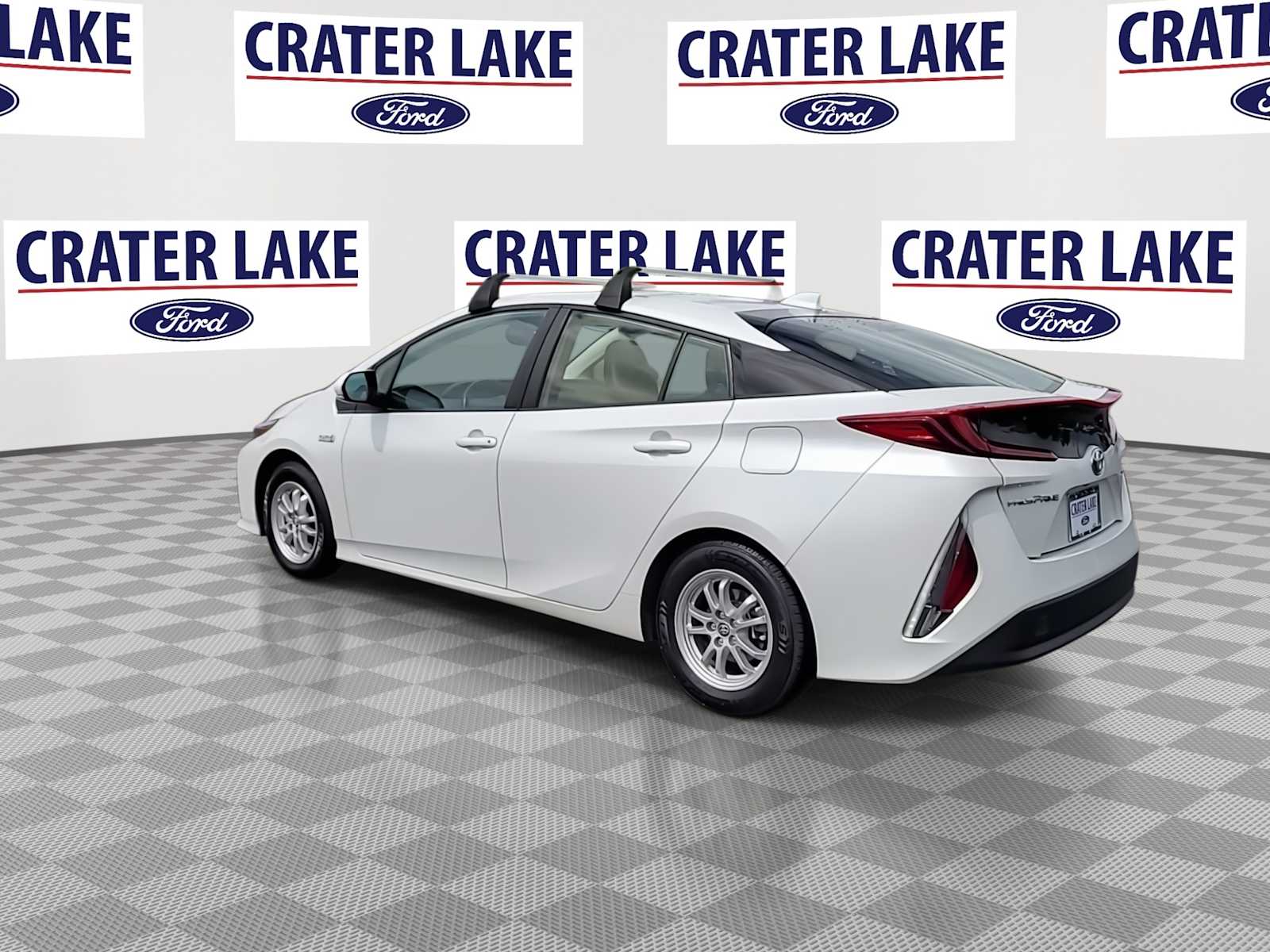 Thumbnail: 2021 Toyota Prius Prime - 6
