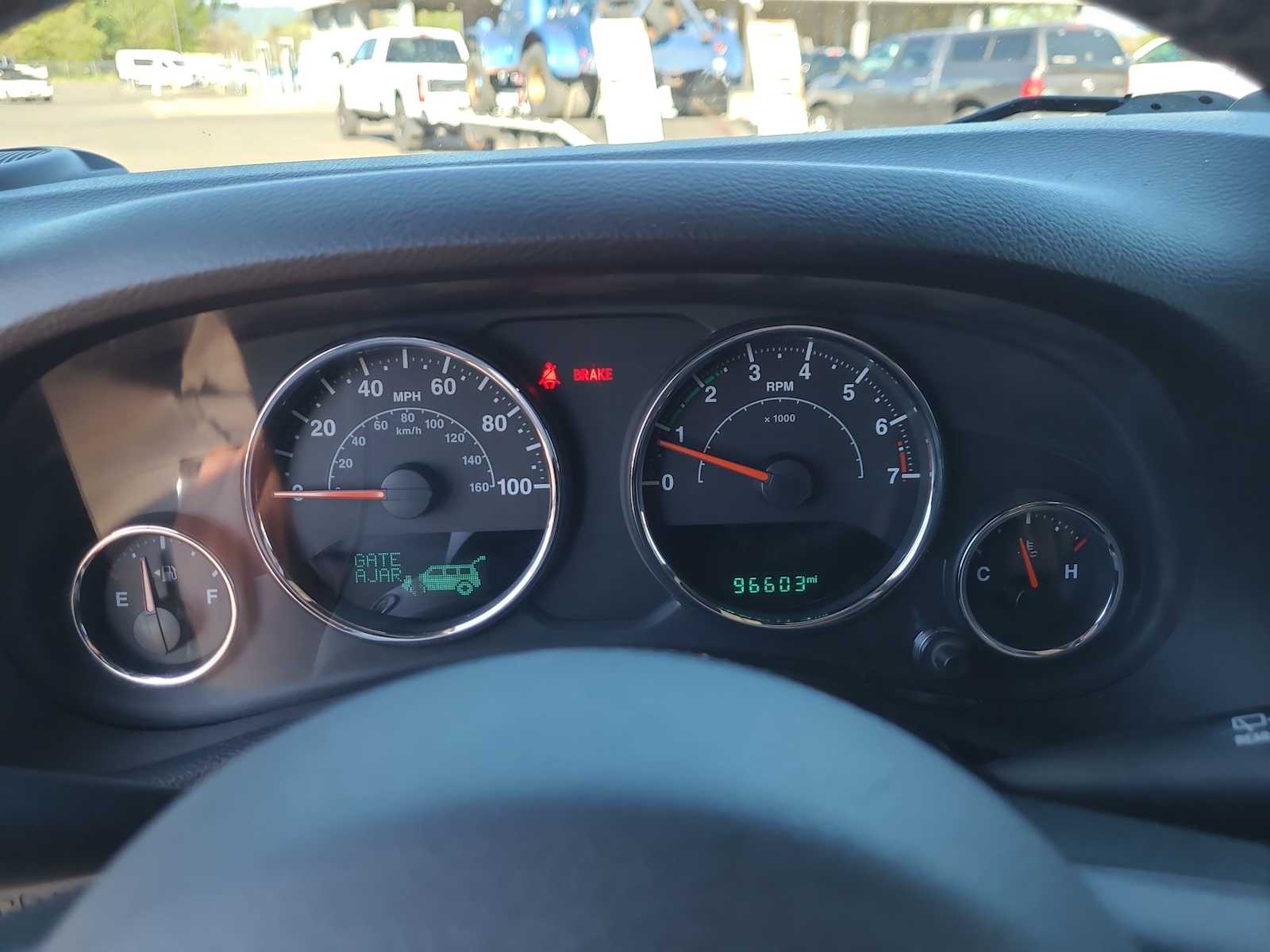 Thumbnail: 2015 Jeep Wrangler - 26