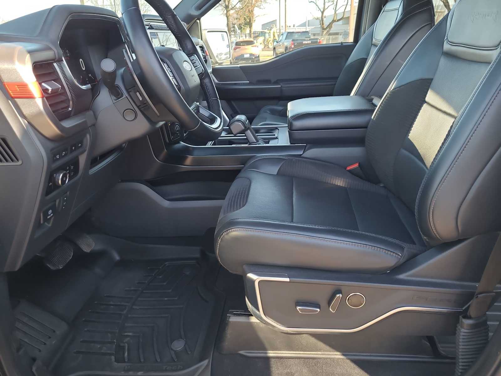 Thumbnail: 2023 Ford F-150 - 19