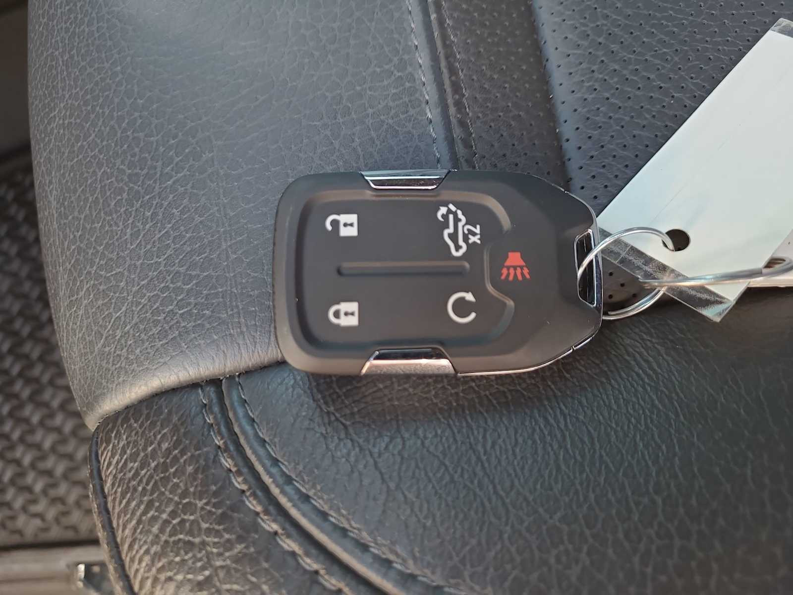 Thumbnail: 2022 GMC Sierra 2500 - 28