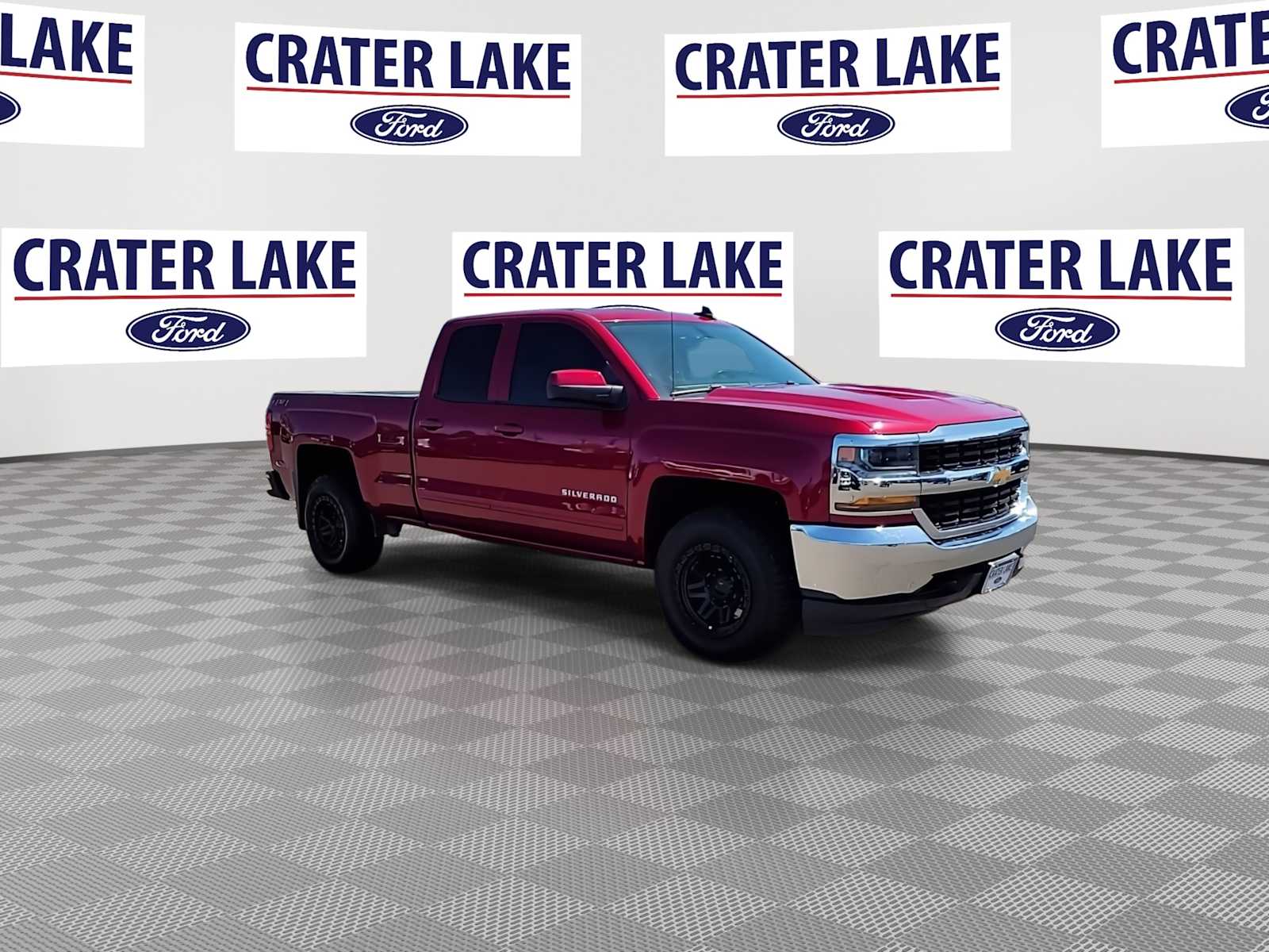 Thumbnail: 2018 Chevrolet Silverado 1500 - 2