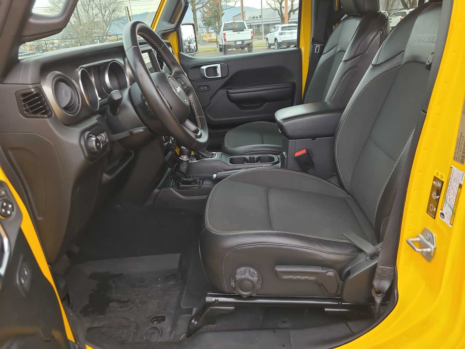 Thumbnail: 2021 Jeep Wrangler - 19