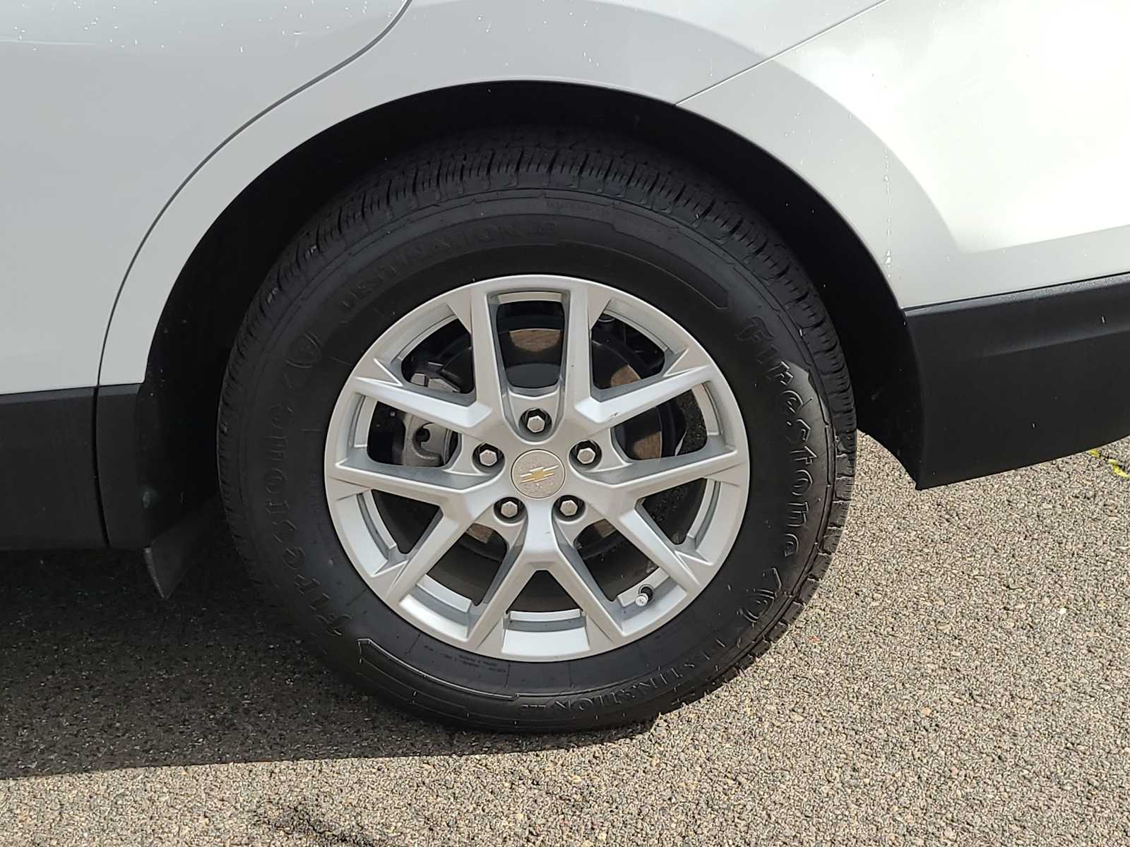 Thumbnail: 2023 Chevrolet Equinox - 16