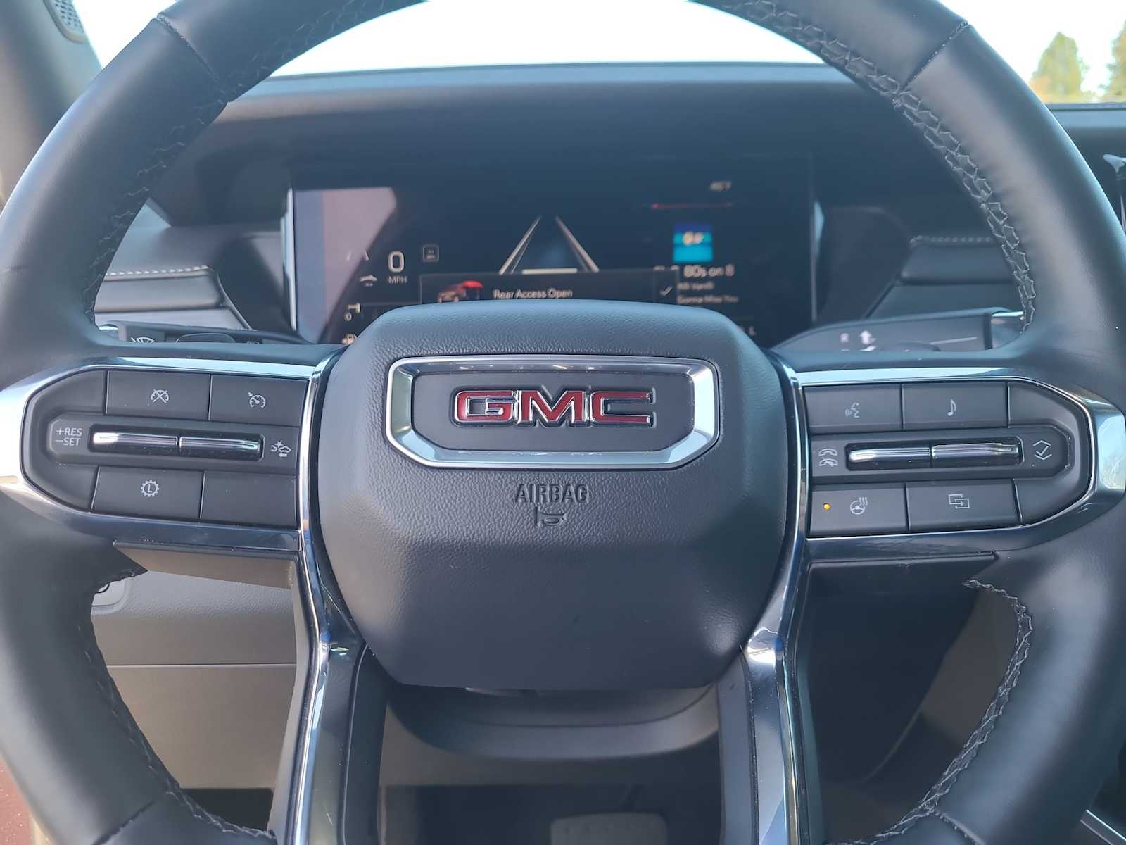 Thumbnail: 2025 GMC Acadia - 23